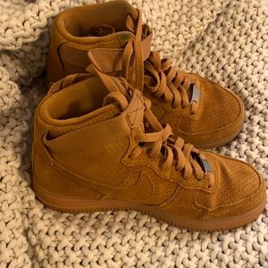 Nike Air woman’s 8.5